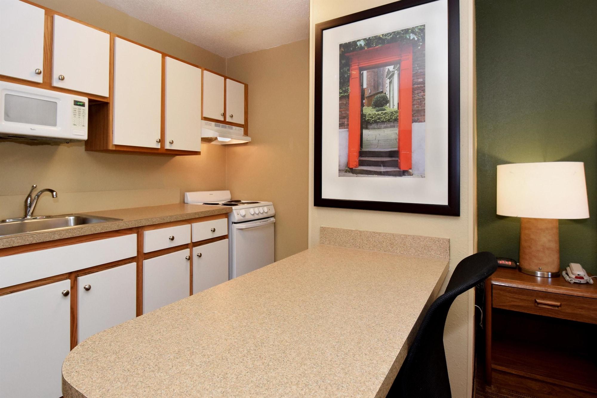 Extended Stay America Suites - Wichita - East Eksteriør billede