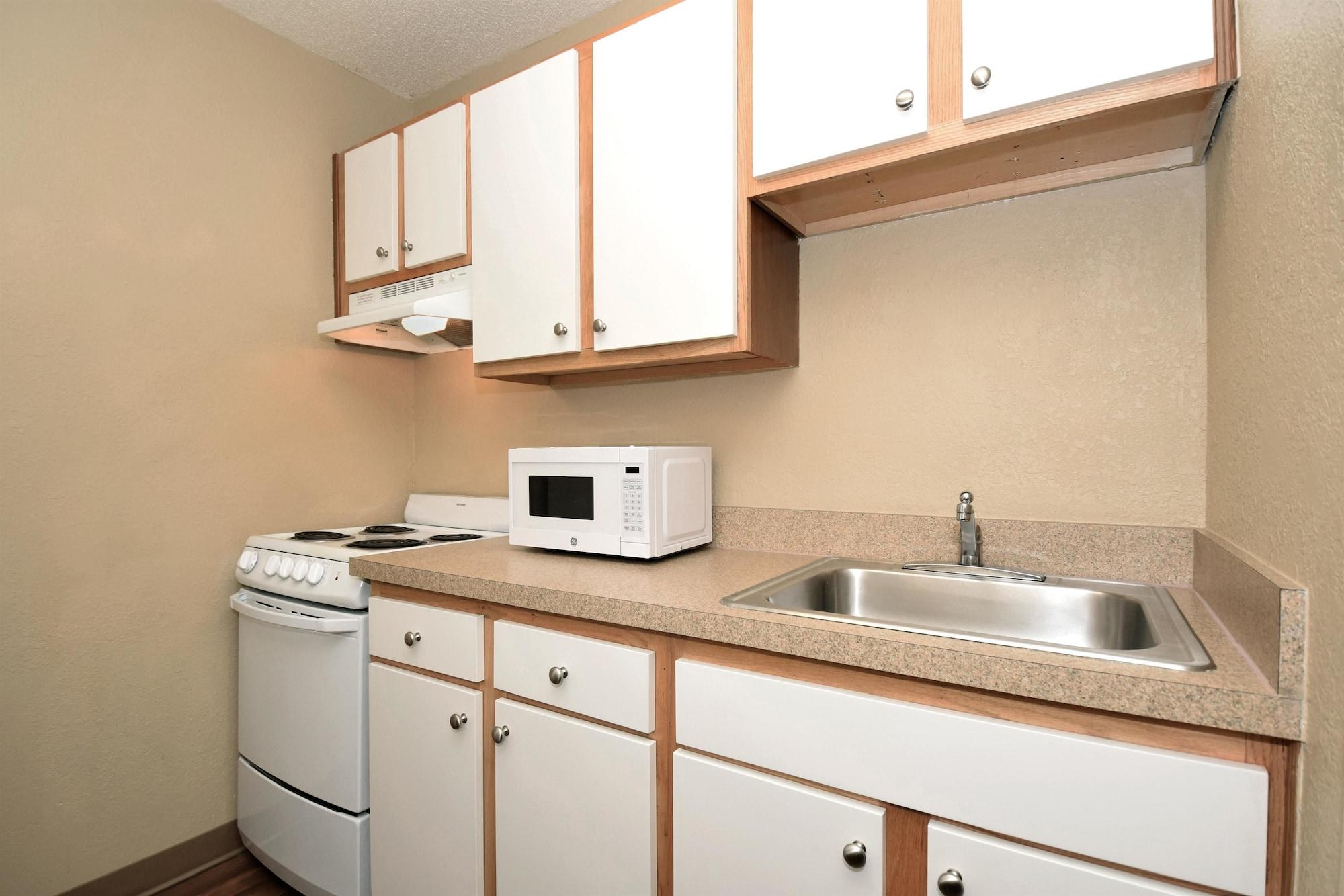 Extended Stay America Suites - Wichita - East Eksteriør billede