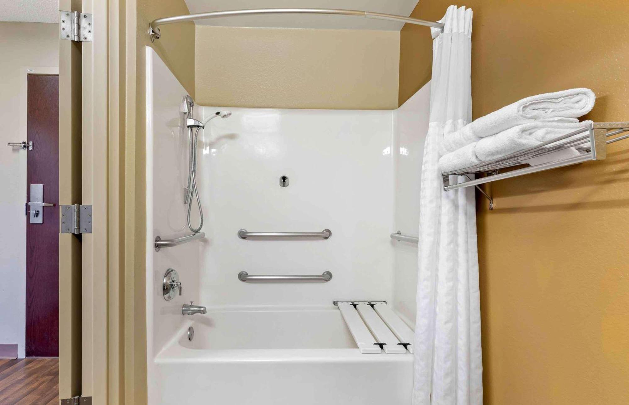 Extended Stay America Suites - Wichita - East Eksteriør billede