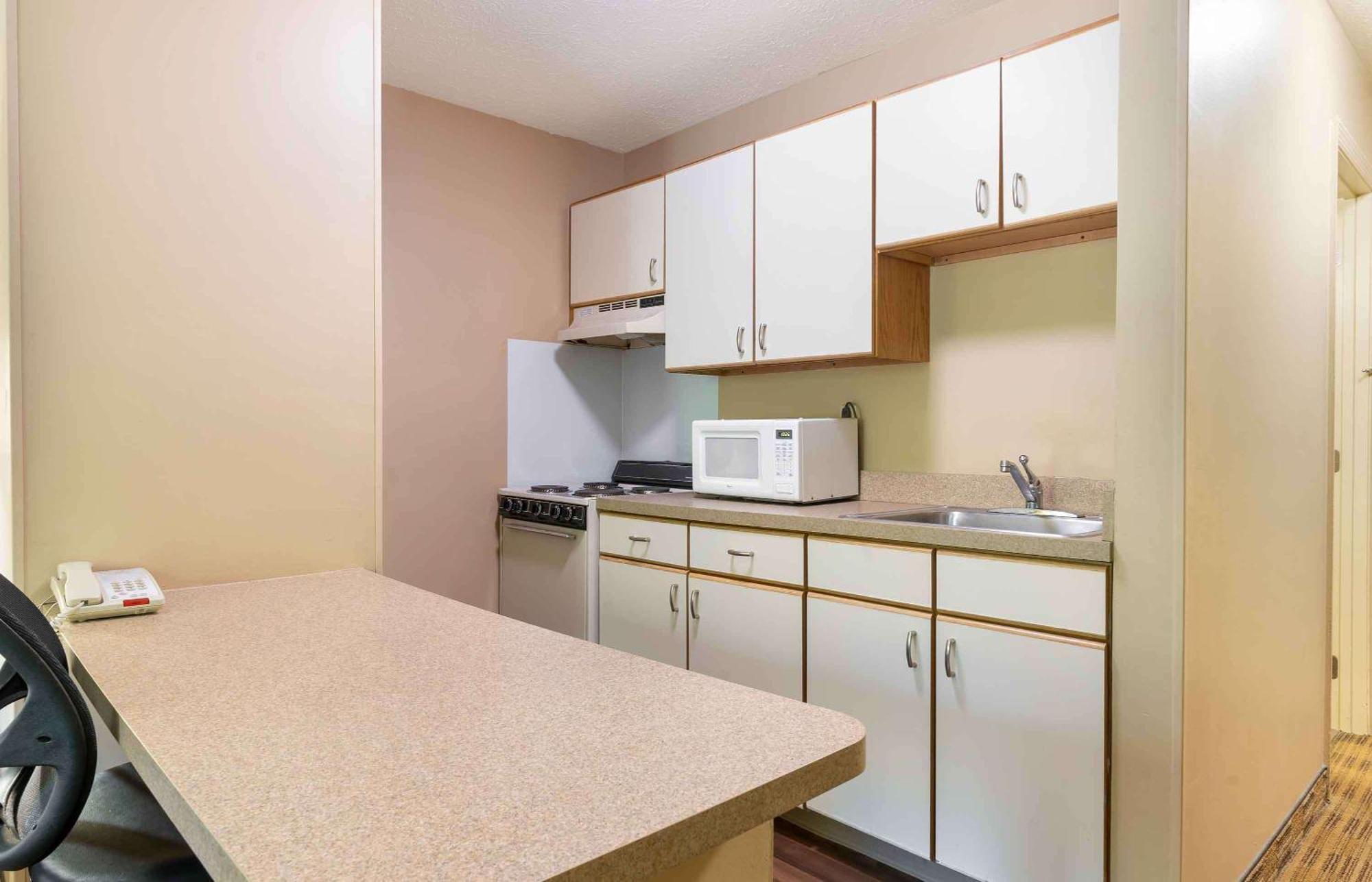 Extended Stay America Suites - Wichita - East Eksteriør billede