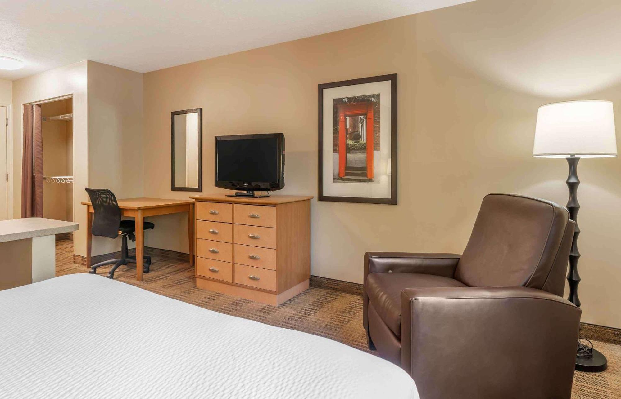 Extended Stay America Suites - Wichita - East Eksteriør billede